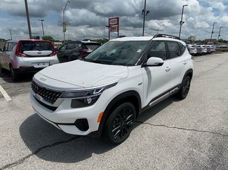 Used 2022 Kia Seltos Nightfall Edition video 1