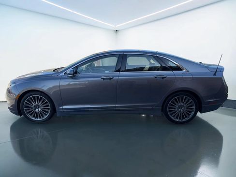 Used 2014 Lincoln MKZ FWD image 6