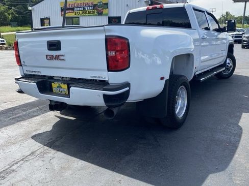 Used 2019 GMC Sierra 3500 Denali image 4