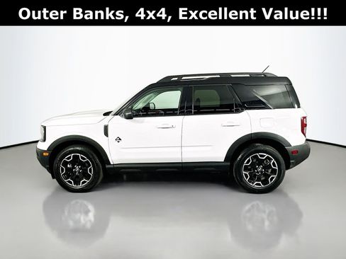 Used 2025 Ford Bronco Sport Outer Banks image 5