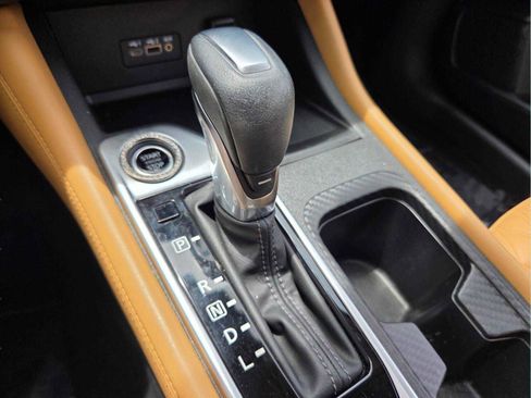 Used 2022 Nissan Sentra SV w/ SV Premium Package FWD image 24