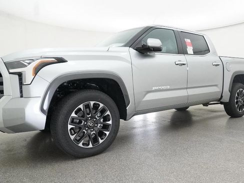 New 2026 Toyota Tundra Limited AWD/4WD image 16