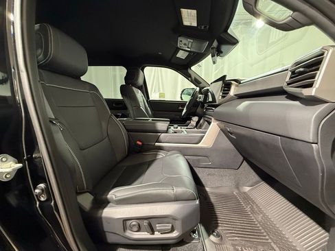 New 2026 Toyota Tundra Limited AWD/4WD image 19