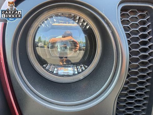 Used 2022 Jeep Wrangler Unlimited Sport AWD/4WD image 22