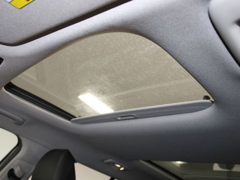 Used 2024 Hyundai Santa Fe Limited image 54