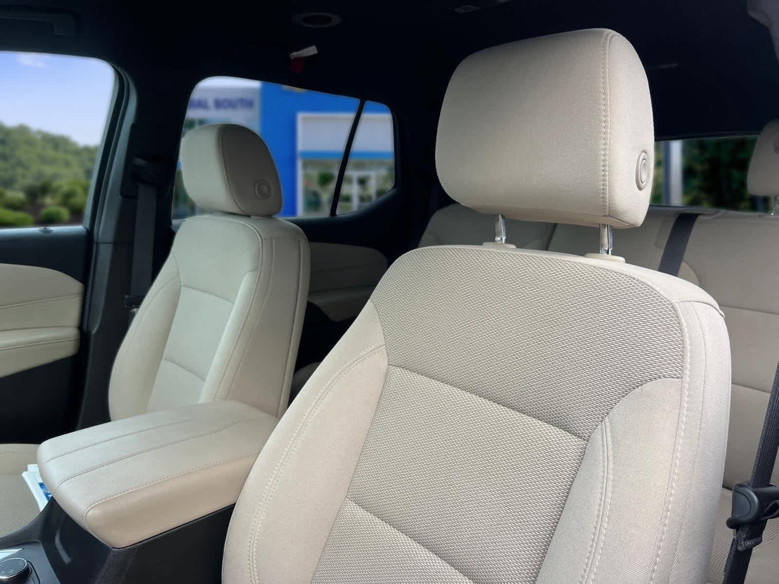 Certified 2023 Chevrolet Traverse LS AWD/4WD image 13