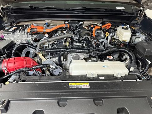 Certified 2025 Toyota Tacoma TRD Pro w/ Tow Tech Package AWD/4WD image 29