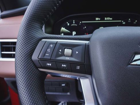 New 2026 Mitsubishi Outlander SEL image 24