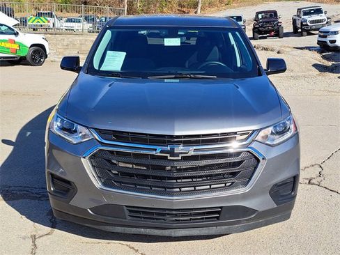 Used 2020 Chevrolet Traverse LS image 8
