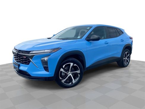 Certified 2024 Chevrolet Trax RS image 1