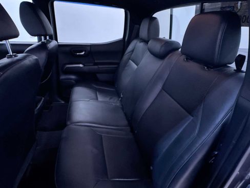 Used 2023 Toyota Tacoma Limited image 38