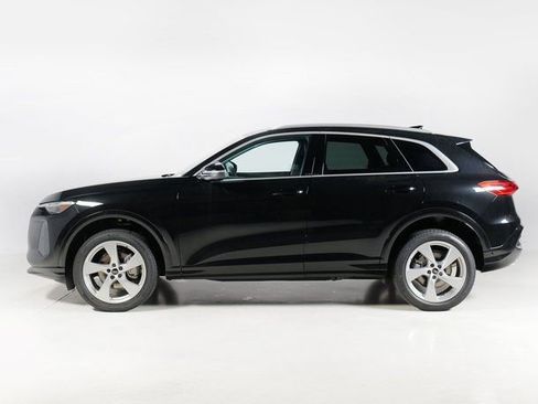 New 2025 Audi Q5 Premium Plus image 2