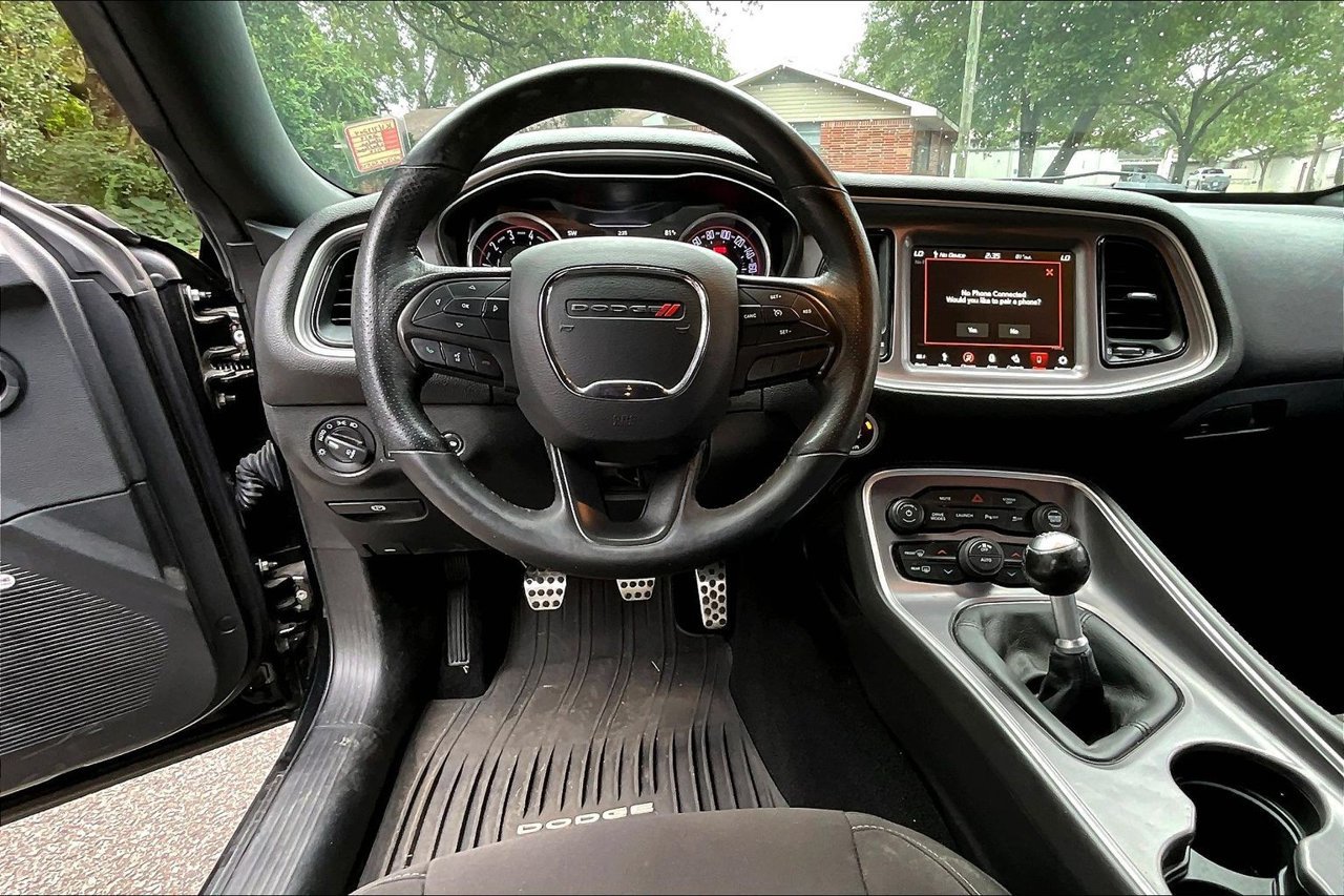 Used 2019 Dodge Challenger R/T Scat Pack RWD image 7