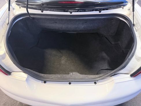 Used 2005 Chrysler Sebring GTC w/ Security Group image 19