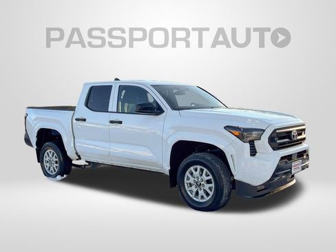 Certified 2024 Toyota Tacoma SR image 6