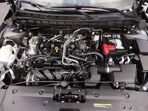 Used 2025 Nissan Altima 2.5 SV image 25