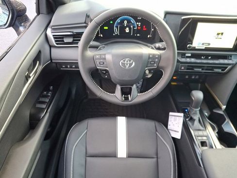 New 2026 Toyota Camry LE image 9