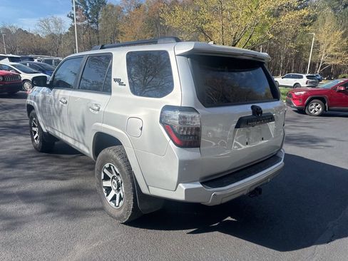 Used 2021 Toyota 4Runner TRD Off-Road image 14