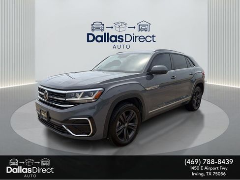 Used 2021 Volkswagen Atlas Cross Sport SE w/ Panoramic Sunroof Package FWD image 1