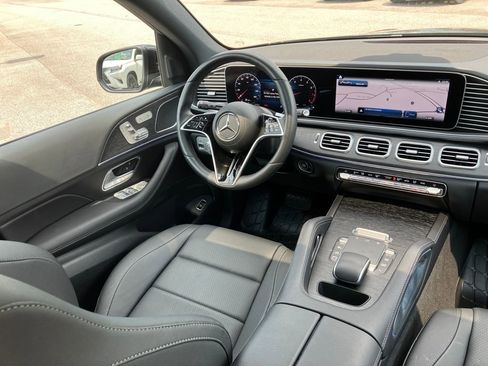 Used 2025 Mercedes-Benz GLE 350 4MATIC image 36
