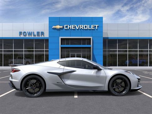 New 2026 Chevrolet Corvette E-Ray image 5