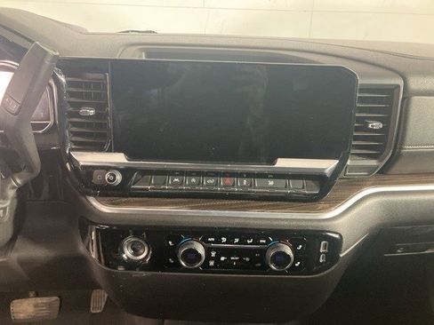 Certified 2024 Chevrolet Silverado 1500 LT image 16