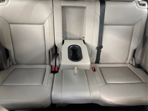 Used 2019 Volkswagen Atlas SE w/ Towing Package AWD/4WD image 48