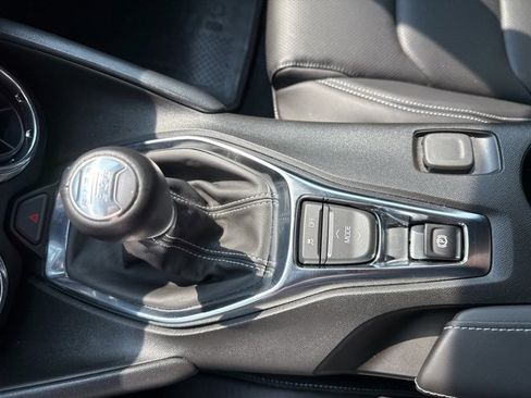 Used 2023 Chevrolet Camaro LT w/ RS Package image 17