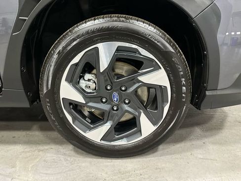 Used 2024 Subaru Crosstrek 2.5i Limited AWD/4WD image 30