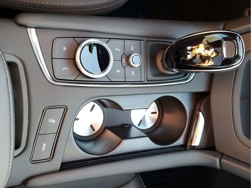 Certified 2025 Cadillac XT5 Sportv w/ Technology Package image 41