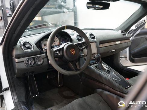 Used 2023 Porsche 718 Cayman GT4 RS image 38