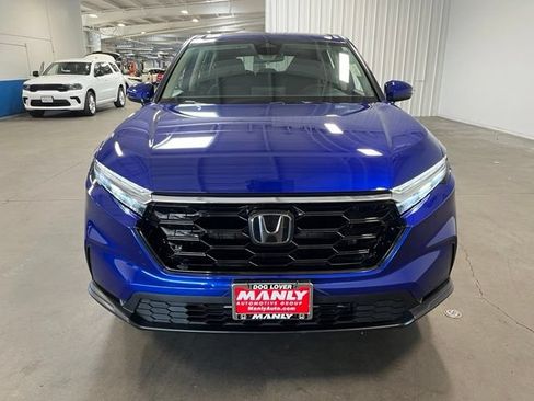 Used 2025 Honda CR-V EX image 8