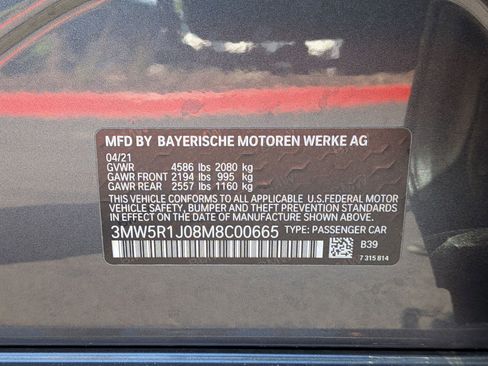 Used 2021 BMW 330i Sedan w/ M Sport Package image 35