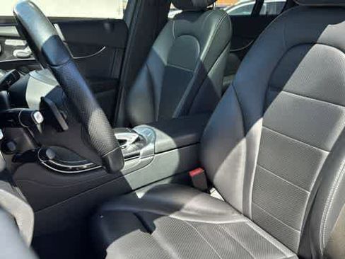 Used 2016 Mercedes-Benz GLC 300 4MATIC image 28