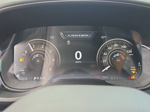 New 2026 RAM 3500 Limited AWD/4WD image 16