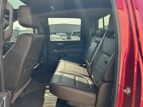 Used 2022 GMC Sierra 3500 Denali w/ Denali Ultimate Package image 12