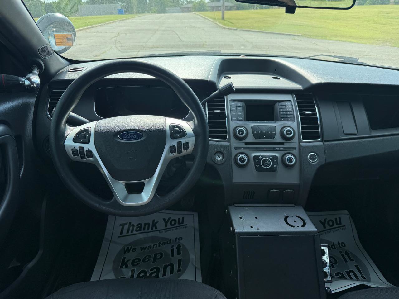 Used 2017 Ford Taurus Police Interceptor FWD image 11