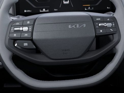 New 2025 Kia K4 EX image 22