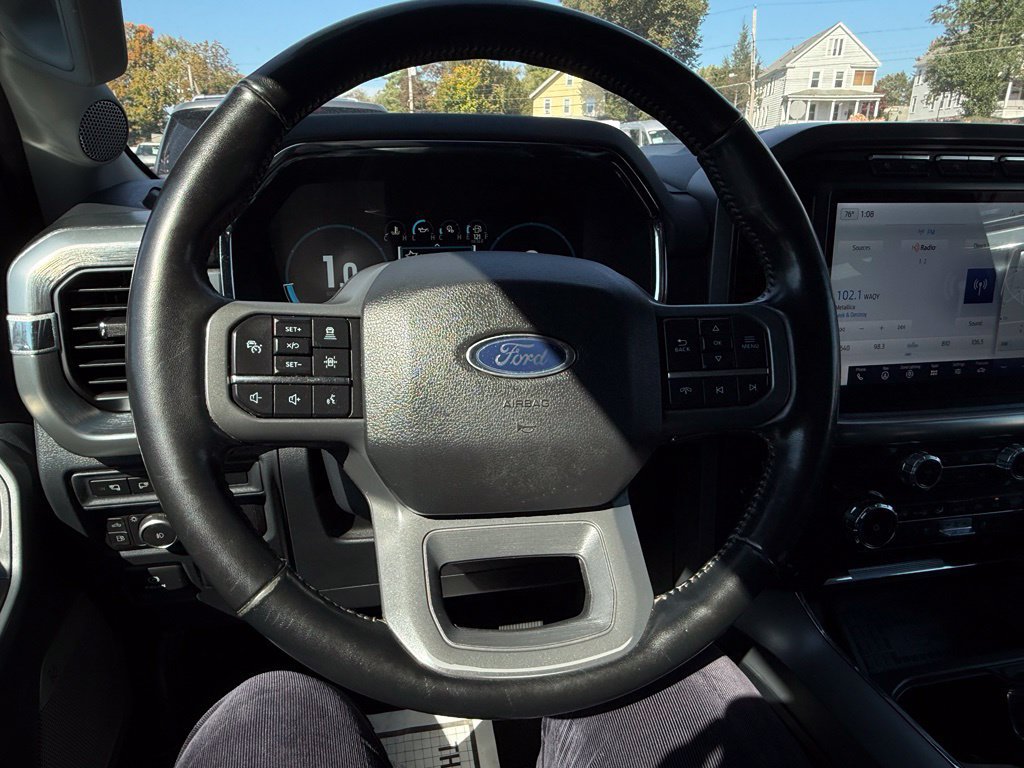 Used 2022 Ford F150 Lariat w/ Equipment Group 502A High AWD/4WD image 15