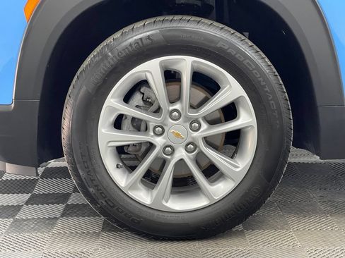 Used 2024 Chevrolet TrailBlazer LS w/ LS Convenience Package FWD image 12