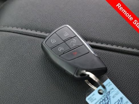 Used 2023 Chevrolet Silverado 1500 RST w/ Convenience Package II AWD/4WD image 3