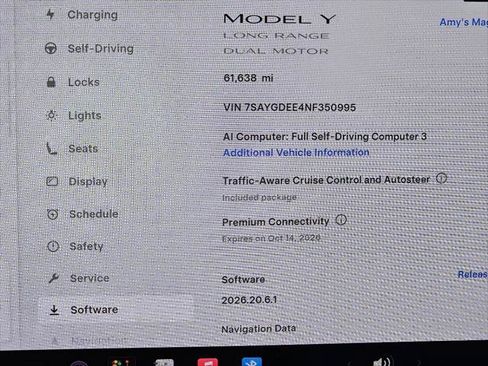 Used 2022 Tesla Model Y Long Range AWD/4WD image 2