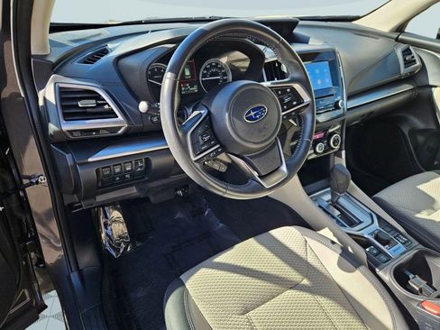 Used 2023 Subaru Forester Premium image 13