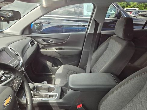 Used 2024 Chevrolet Equinox LT FWD image 9