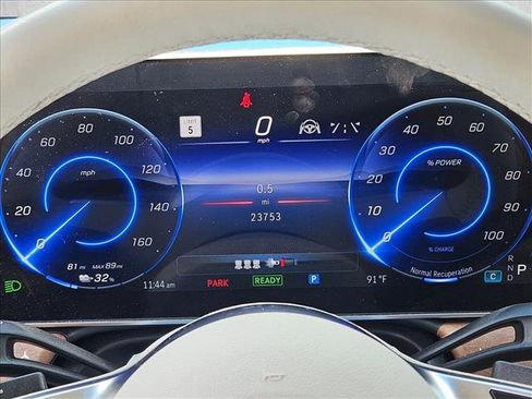 Used 2023 Mercedes-Benz EQE 350+ SUV image 11