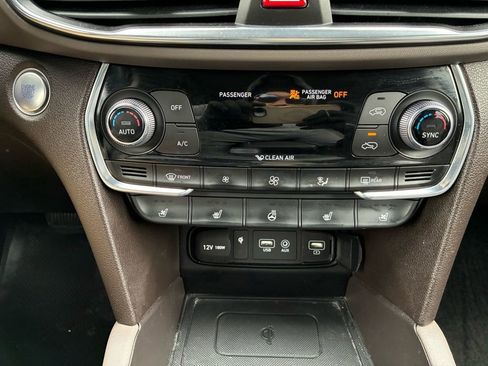 Used 2020 Hyundai Santa Fe Limited w/ Cargo Package image 32