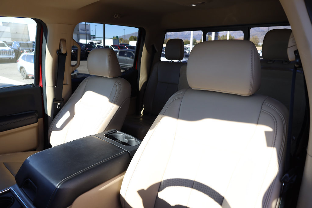 Used 2021 Ford F250 Lariat w/ Lariat Ultimate Package AWD/4WD image 17