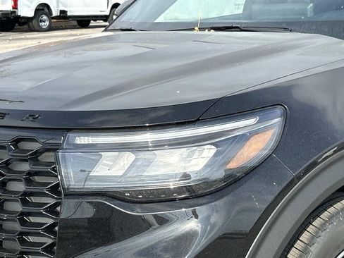 New 2026 Ford Explorer ST-Line w/ Premium Package image 9