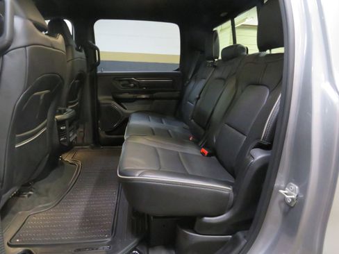 Used 2023 RAM 1500 Limited AWD/4WD image 7