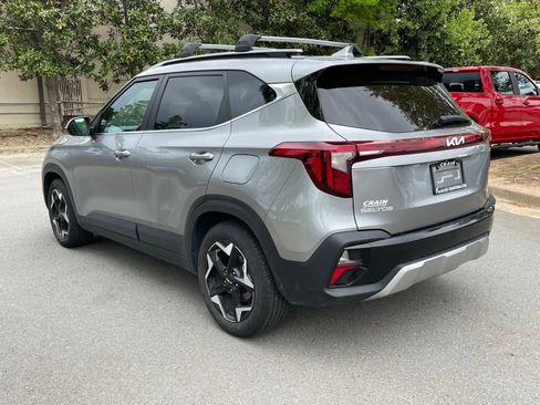 Used 2024 Kia Seltos EX image 5